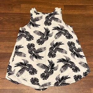 Old Navy Palms Top/Blouse